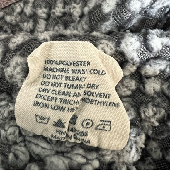 Simply Southern Soft Fleece Zip Up Plaid Patch Pocket Jacket Sweater Size Small - Picture 10 of 10